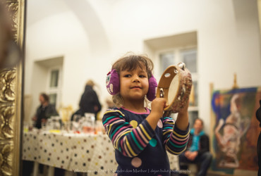 Edina prebivalka svojega plemena / Babičine pravljice <em>Foto: Dejan Bulut / © Narodni dom Maribor</em>