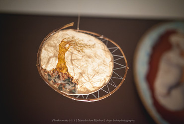 Edina prebivalka svojega plemena / Babičine pravljice <em>Foto: Dejan Bulut / © Narodni dom Maribor</em>