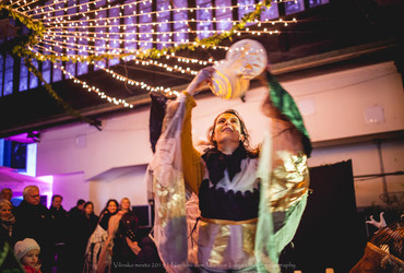 Edina prebivalka svojega plemena / Babičine pravljice <em>Foto: Dejan Bulut / © Narodni dom Maribor</em>