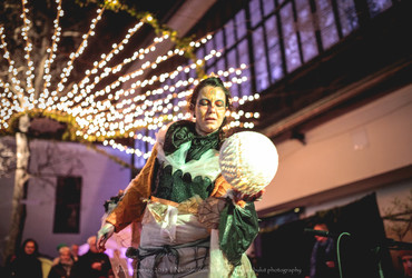Edina prebivalka svojega plemena / Babičine pravljice <em>Foto: Dejan Bulut / © Narodni dom Maribor</em>