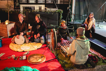 Edina prebivalka svojega plemena / Babičine pravljice <em>Foto: Dejan Bulut / © Narodni dom Maribor</em>