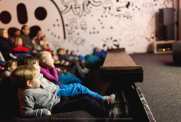 Majhne glave, velike ideje! <em>Foto: © Dejan Bulut / Arhiv Narodni dom Maribor</em>