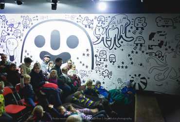 Majhne glave, velike ideje! <em>Foto: © Dejan Bulut / Arhiv Narodni dom Maribor</em>