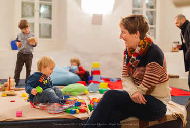 Majhne glave, velike ideje! <em>Foto: © Dejan Bulut / Arhiv Narodni dom Maribor</em>