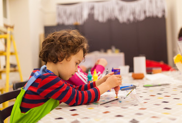 Majhne glave, velike ideje! <em>Foto: © Dejan Bulut / Arhiv Narodni dom Maribor</em>