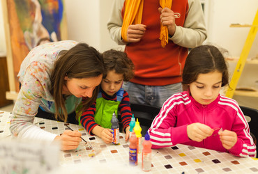 Majhne glave, velike ideje! <em>Foto: © Dejan Bulut / Arhiv Narodni dom Maribor</em>