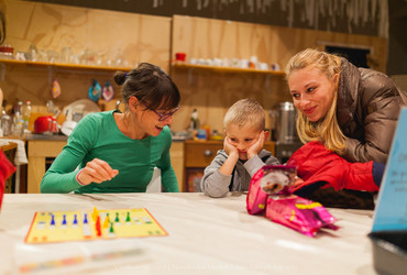 Majhne glave, velike ideje! <em>Foto: © Dejan Bulut / Arhiv Narodni dom Maribor</em>