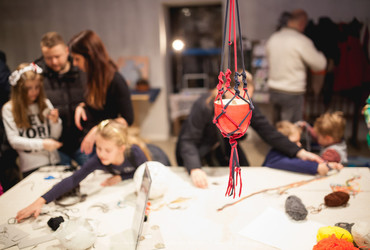 Življenje je dobro <em>Foto: © Dejan Bulut / Arhiv Narodnega doma Maribor</em>