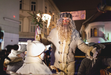 Vilinsko mesto - zadnjič v 2015 <em>Foto: Dejan Bulut © Narodni dom Maribor</em>