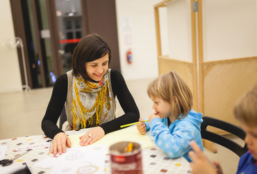 Sladke urice ustvarjanja <em>Foto: Dejan Bulut / Arhiv Narodni dom Maribor</em>