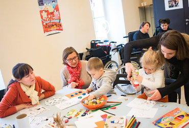 Lutkovna predstava MODRI KRALJ INUS & ustvarjalnice <em>Foto: Boštjan Vertuš</em>