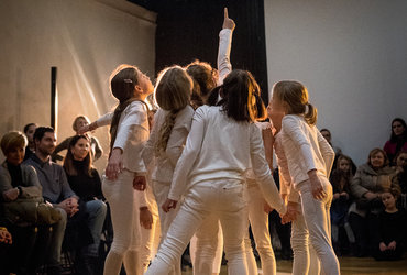 Plesna produkcija SANJSKO KOLO & koncert URŠKA GAJŠT & IGOR BEZGET <em>Foto: Boštjan Vertuš</em>