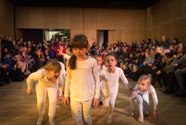 Plesna produkcija SANJSKO KOLO & koncert URŠKA GAJŠT & IGOR BEZGET <em>Foto: Boštjan Vertuš</em>