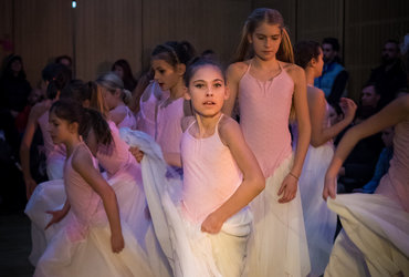 Plesna produkcija SANJSKO KOLO & koncert URŠKA GAJŠT & IGOR BEZGET <em>Foto: Boštjan Vertuš</em>