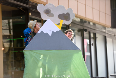 Ana Mrzla: Izlet <em>Foto: Denis Zelnik</em>