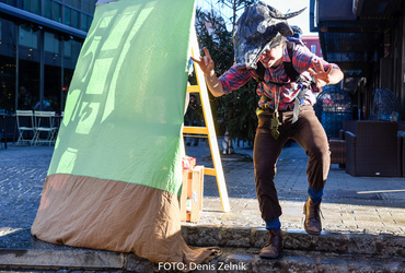 Ana Mrzla: Izlet <em>Foto: Denis Zelnik</em>