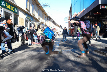 Ana Mrzla: Izlet <em>Foto: Denis Zelnik</em>