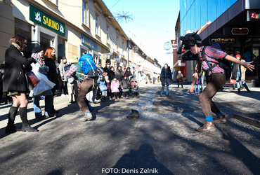 Ana Mrzla: Izlet <em>Foto: Denis Zelnik</em>