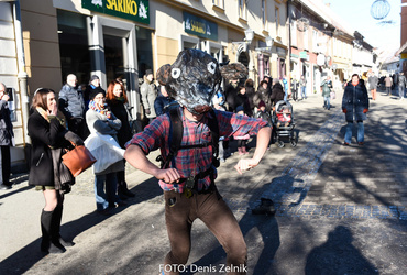 Ana Mrzla: Izlet <em>Foto: Denis Zelnik</em>