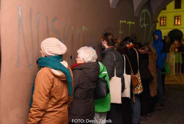 Ana Mrzla: Nezaželeni prišleki <em>Foto: Denis Zelnik</em>
