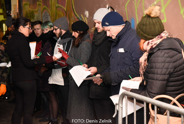 Ana Mrzla: Nezaželeni prišleki <em>Foto: Denis Zelnik</em>