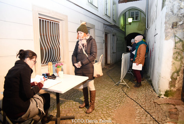 Ana Mrzla: Nezaželeni prišleki <em>Foto: Denis Zelnik</em>