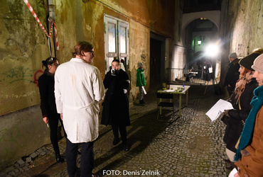 Ana Mrzla: Nezaželeni prišleki <em>Foto: Denis Zelnik</em>