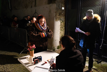 Ana Mrzla: Nezaželeni prišleki <em>Foto: Denis Zelnik</em>