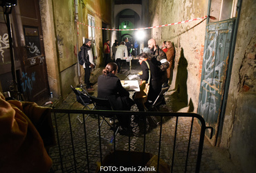 Ana Mrzla: Nezaželeni prišleki <em>Foto: Denis Zelnik</em>