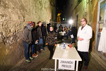 Ana Mrzla: Nezaželeni prišleki <em>Foto: Denis Zelnik</em>