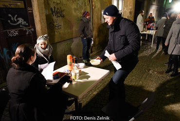 Ana Mrzla: Nezaželeni prišleki <em>Foto: Denis Zelnik</em>
