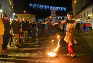 Ana Mrzla: Suroveža <em>Foto: Denis Zelnik</em>