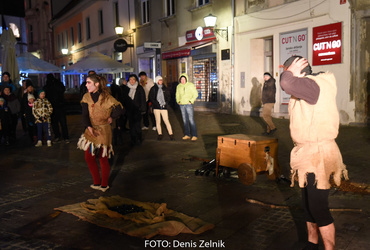 Ana Mrzla: Suroveža <em>Foto: Denis Zelnik</em>