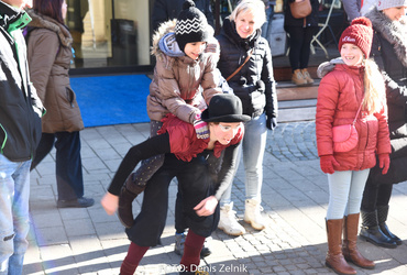 Ana Mrzla: Pogumno naprej <em>Foto: Denis Zelnik</em>