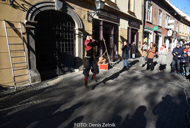 Ana Mrzla: Pogumno naprej <em>Foto: Denis Zelnik</em>