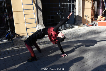 Ana Mrzla: Pogumno naprej <em>Foto: Denis Zelnik</em>