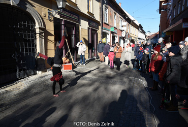 Ana Mrzla: Pogumno naprej <em>Foto: Denis Zelnik</em>