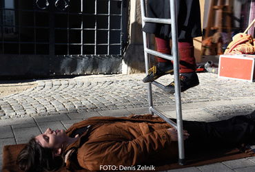 Ana Mrzla: Pogumno naprej <em>Foto: Denis Zelnik</em>