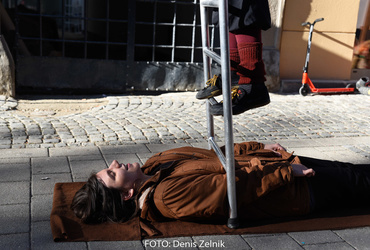 Ana Mrzla: Pogumno naprej <em>Foto: Denis Zelnik</em>