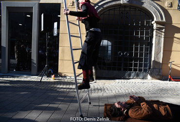 Ana Mrzla: Pogumno naprej <em>Foto: Denis Zelnik</em>