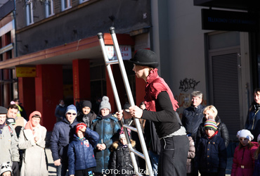 Ana Mrzla: Pogumno naprej <em>Foto: Denis Zelnik</em>