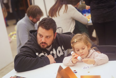 Knedl in škrat Bobek & ustvarjalnice <em>Foto: Boštjan Vertuš</em>