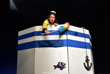 Riba (Teater PolPet) <em>Foto: ©Denis Zelnik</em>