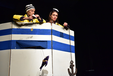 Riba (Teater PolPet) <em>Foto: ©Denis Zelnik</em>
