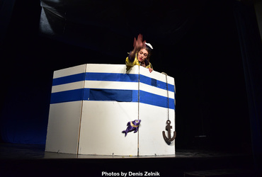 Riba (Teater PolPet) <em>Foto: ©Denis Zelnik</em>