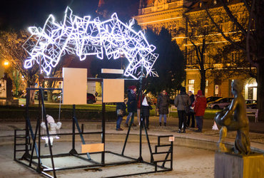 Po poti Lumine: Osvetljena pot z delavnico »Pobarvajmo si svet«