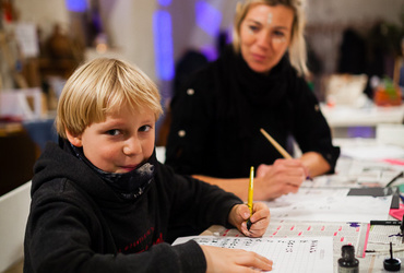 Sprehod v preteklost in v pravljični svet <em>Foto: ©Dejan Bulut za Narodni dom Maribor</em>