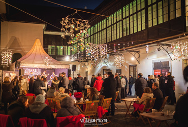 Visoko v nebo! <em>Foto: ©Dejan Bulut za Narodni dom Maribor</em>