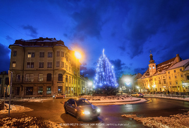 Sprehod v preteklost in v pravljični svet <em>Foto: ©Dejan Bulut za Narodni dom Maribor</em>