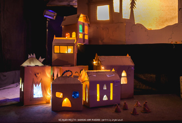 Čarobno Vilinsko mesto <em>Foto: ©Dejan Bulut za Narodni dom Maribor</em>